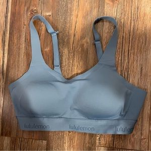lululemon blue bra 34B women’s